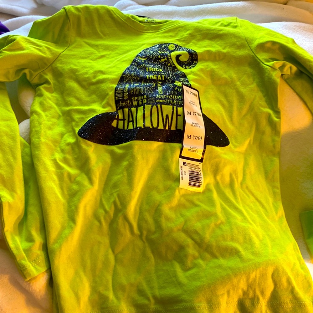 New size M(7/8) lime green Halloween long sleeve top sparkly black witches hat